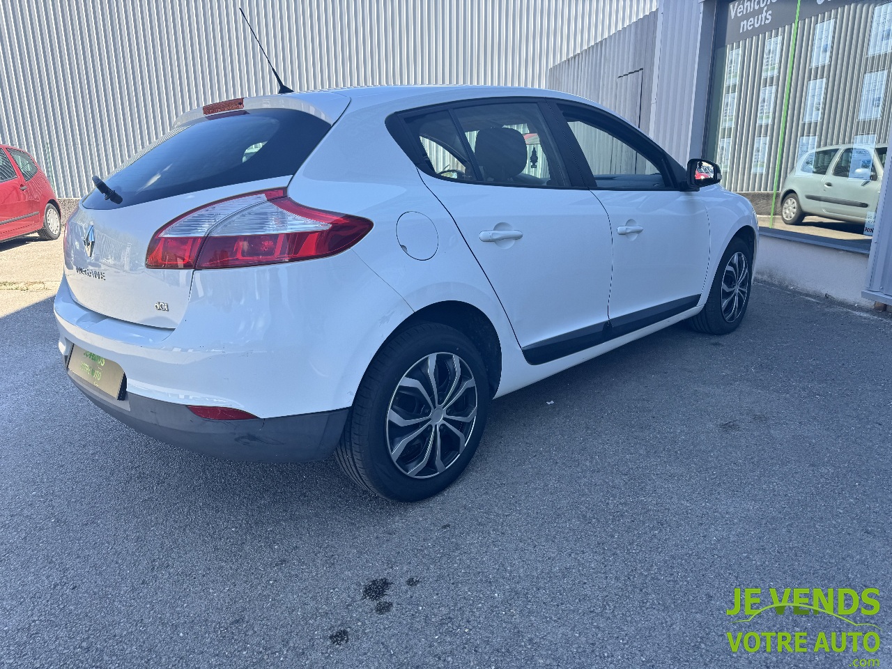 RENAULT MEGANE