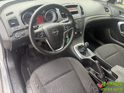 OPEL INSIGNIA