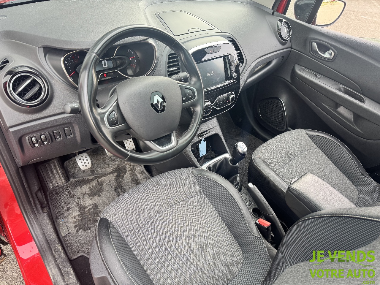 RENAULT CAPTUR