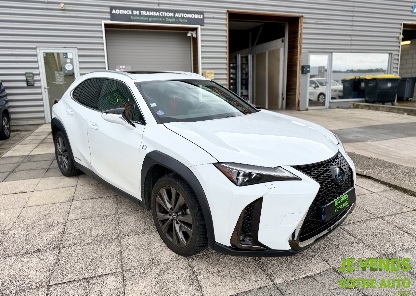 LEXUS UX
