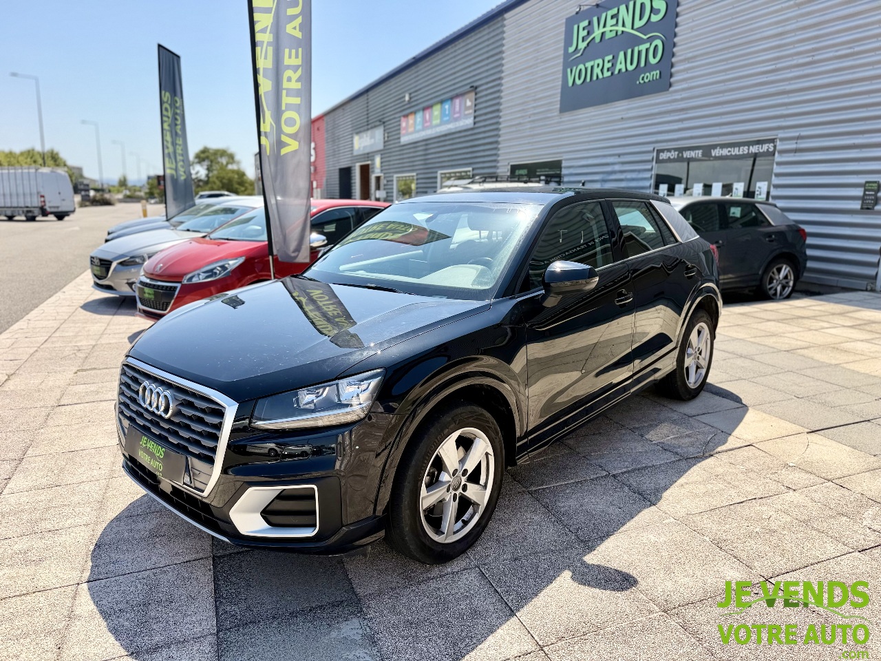 AUDI Q2