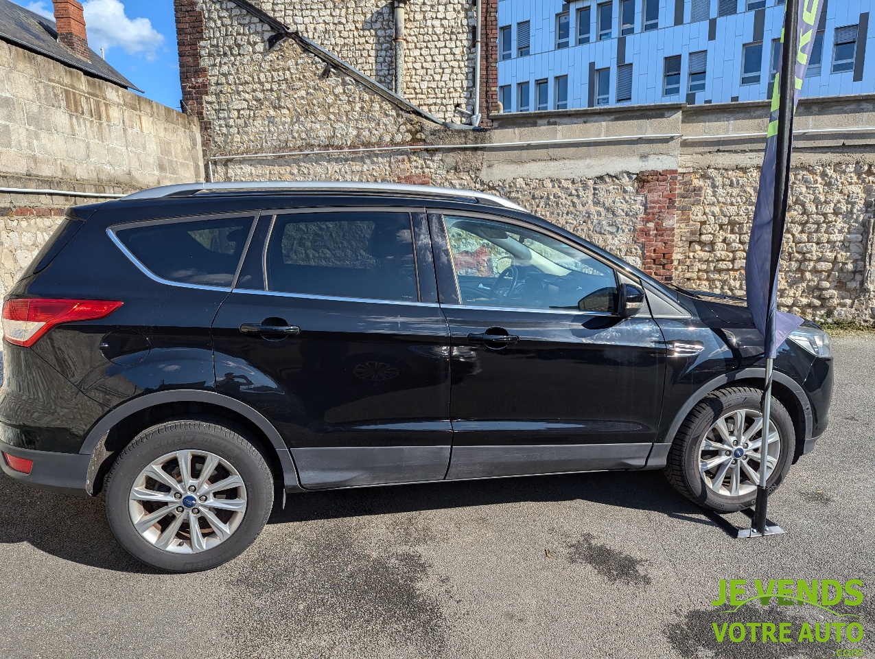 FORD KUGA