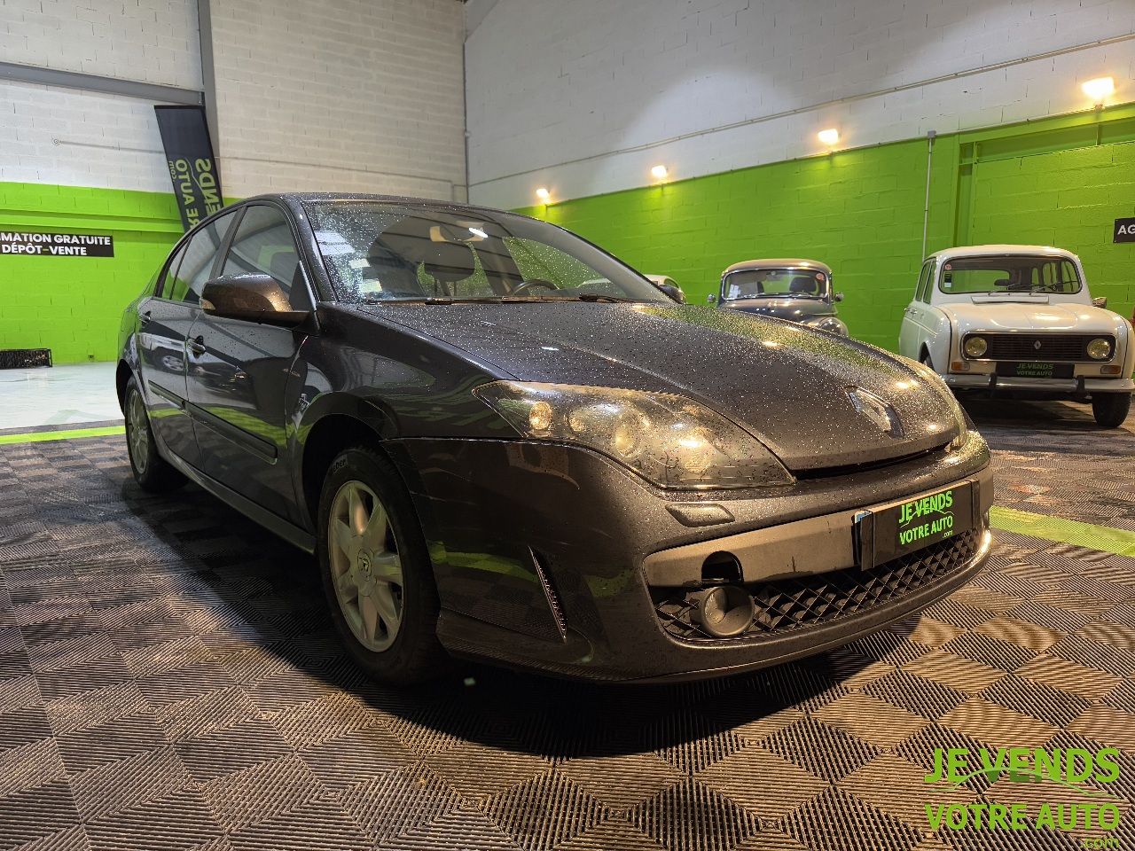 RENAULT LAGUNA