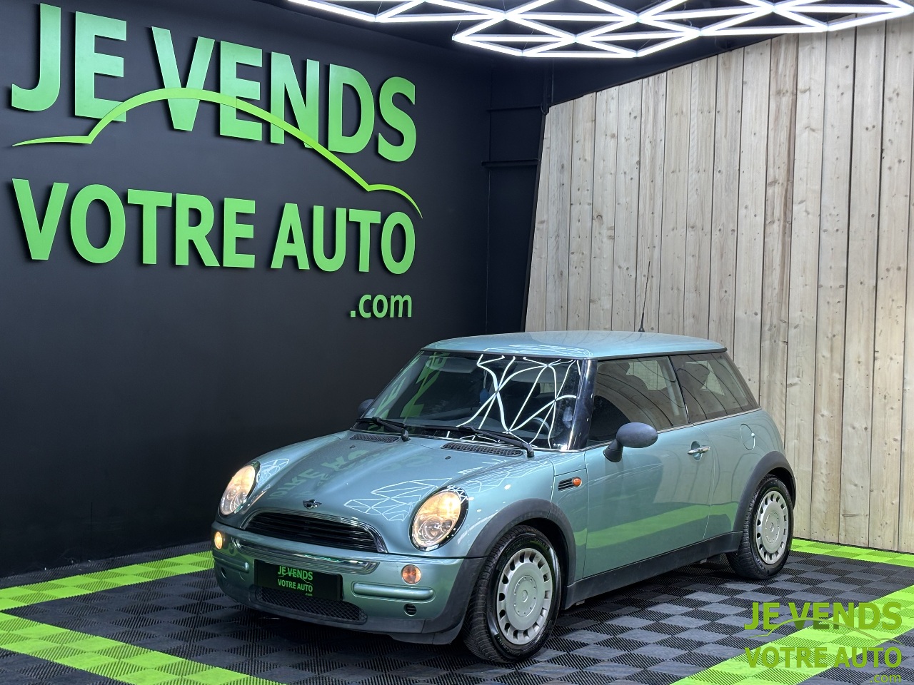MINI MINI