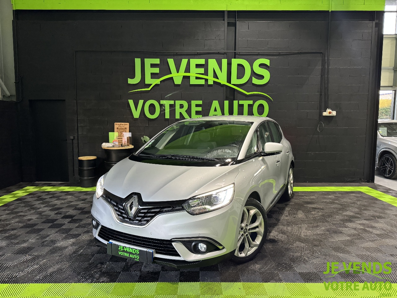 RENAULT SCENIC