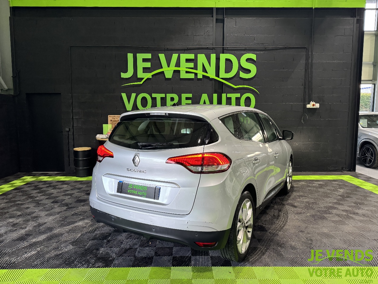 RENAULT SCENIC