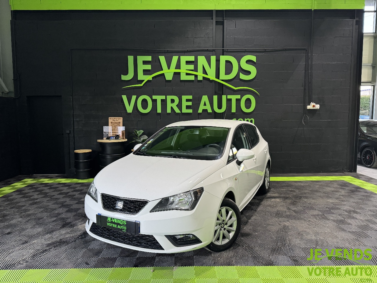 SEAT IBIZA