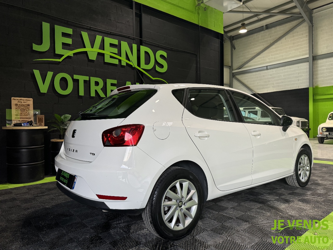 SEAT IBIZA