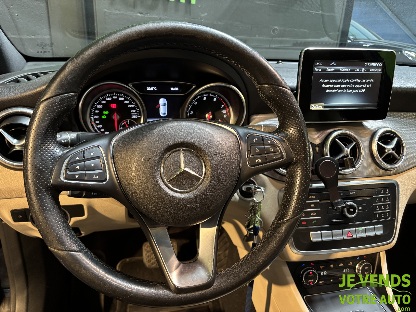 MERCEDES CLA