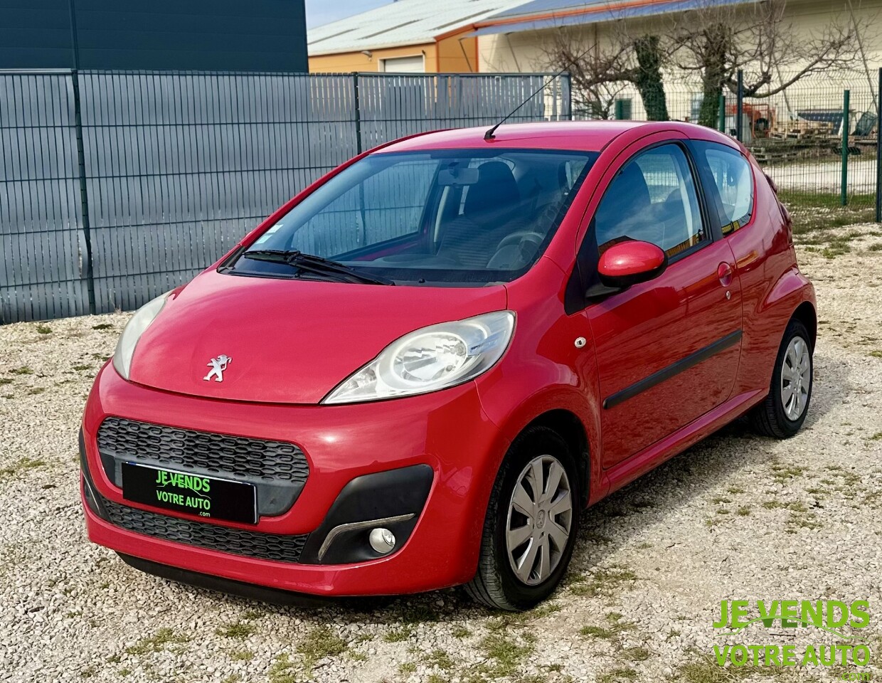PEUGEOT 107