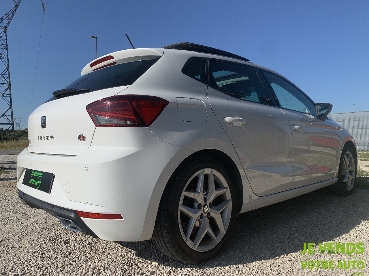 SEAT IBIZA