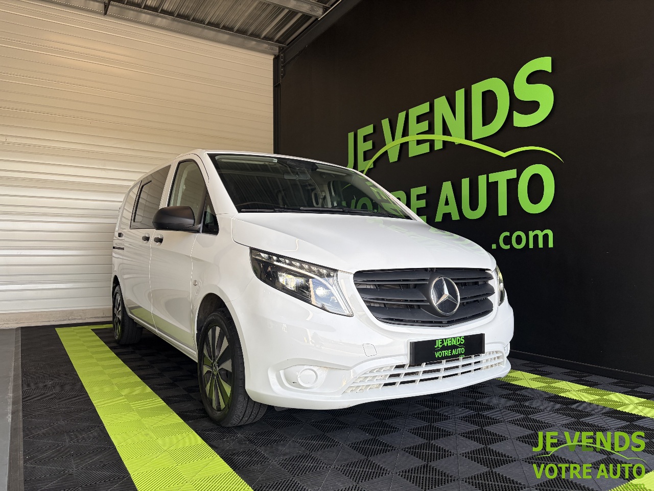 MERCEDES VITO