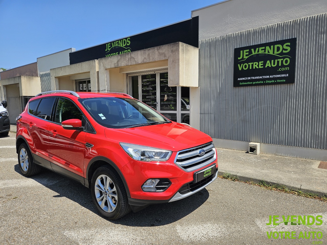 FORD KUGA titanium