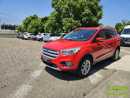 FORD KUGA titanium