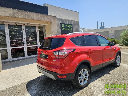 FORD KUGA titanium