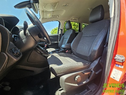FORD KUGA titanium