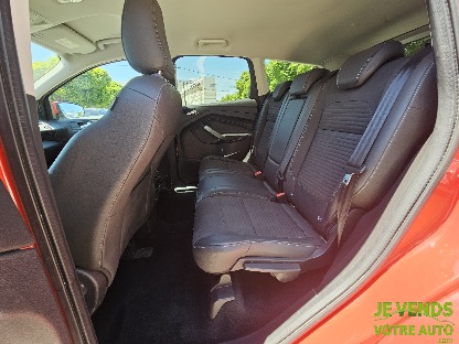 FORD KUGA titanium