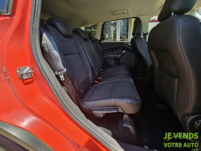 FORD KUGA titanium