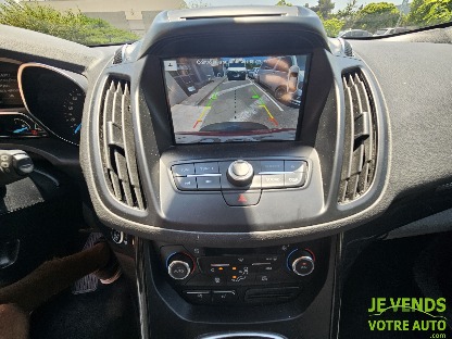 FORD KUGA titanium