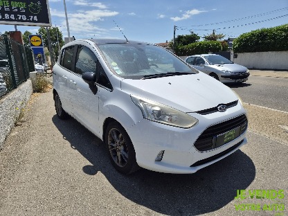FORD B-MAX TITANIUM