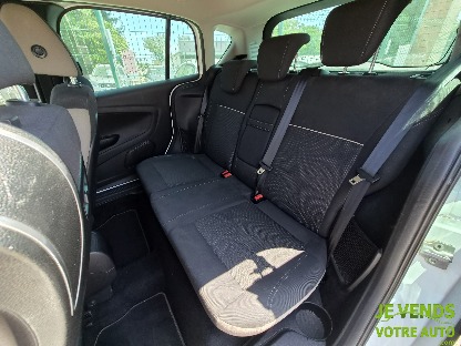 FORD B-MAX TITANIUM