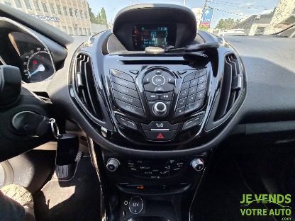 FORD B-MAX TITANIUM