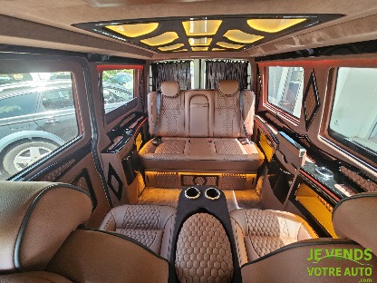 VOLKSWAGEN TRANSPORTER MAGNIFIQUE VAN VIP