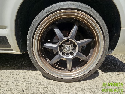 VOLKSWAGEN TRANSPORTER MAGNIFIQUE VAN VIP