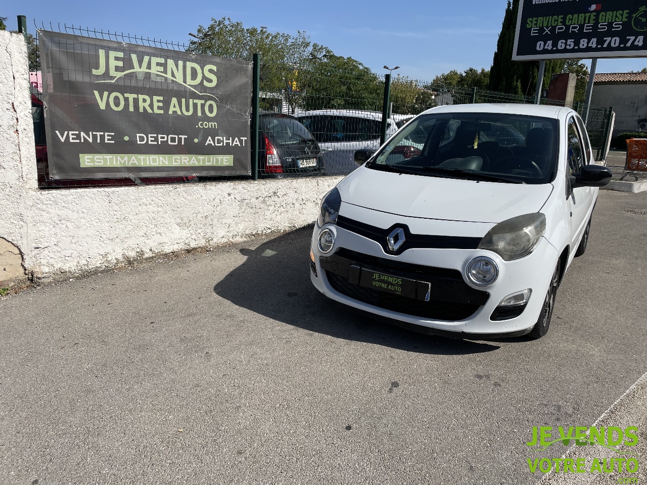 RENAULT TWINGO