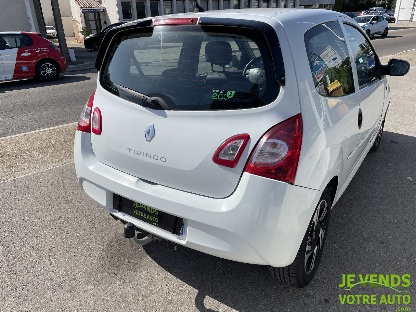 RENAULT TWINGO