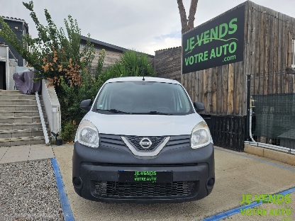 NISSAN NV250