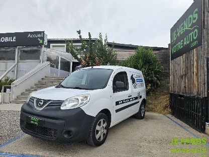 NISSAN NV250
