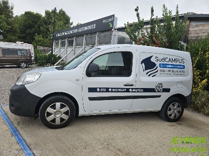 NISSAN NV250