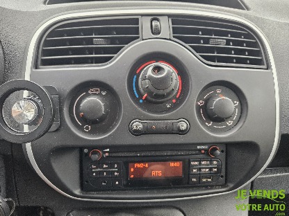 NISSAN NV250