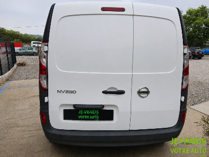 NISSAN NV250
