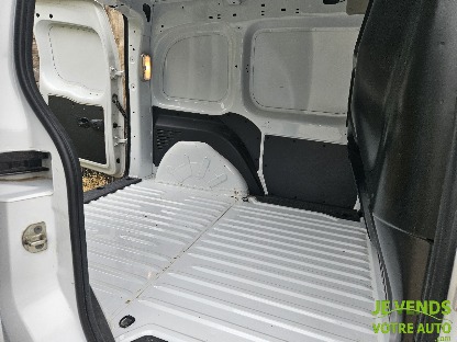 NISSAN NV250