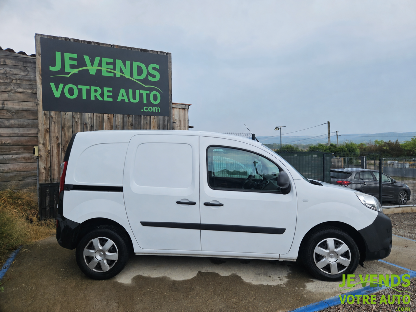 NISSAN NV250