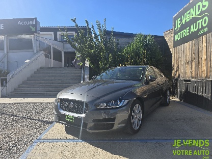 JAGUAR XE