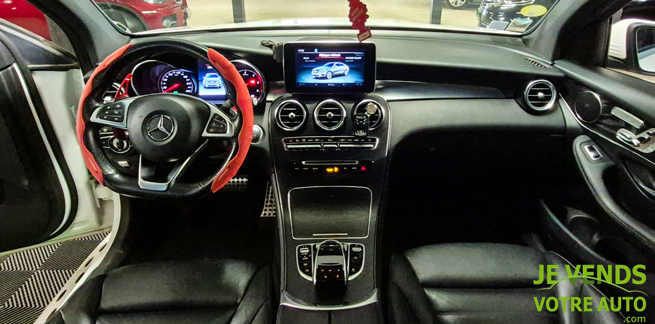 MERCEDES GLC