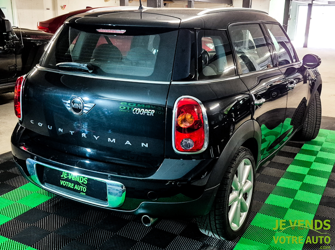 MINI MINI