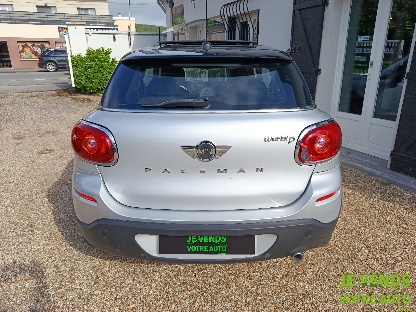 MINI Paceman