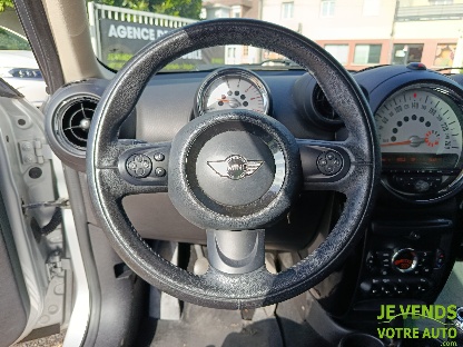 MINI Paceman