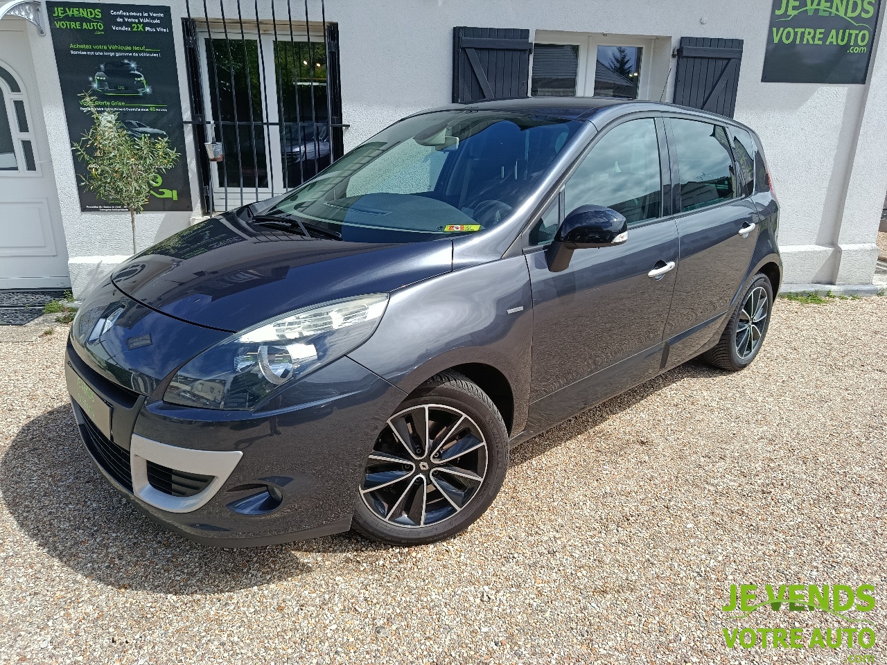 RENAULT SCENIC