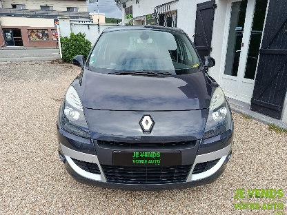 RENAULT SCENIC