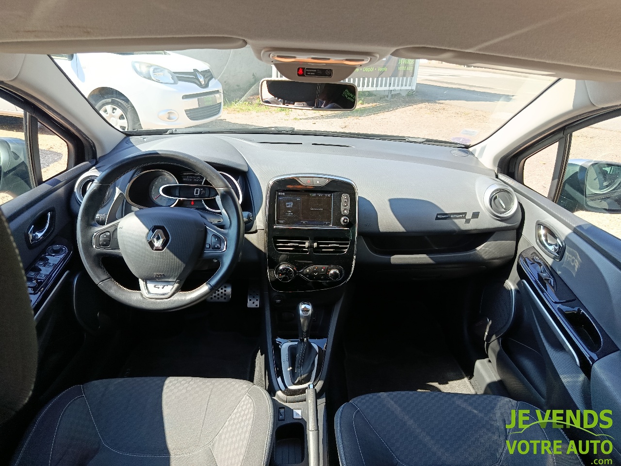 RENAULT CLIO estate
