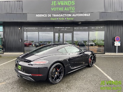 PORSCHE CAYMAN