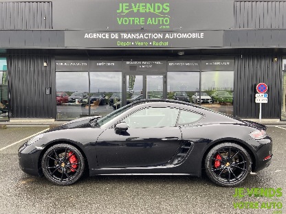 PORSCHE CAYMAN