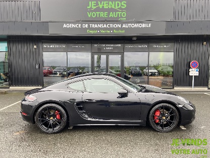 PORSCHE CAYMAN