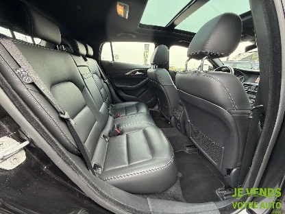 INFINITI Q30