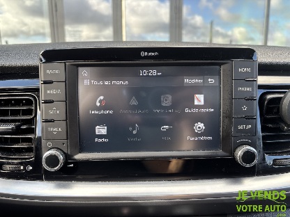 KIA STONIC
